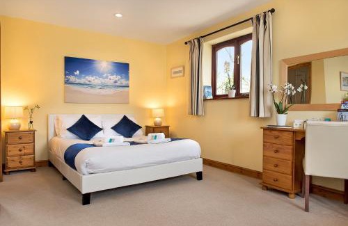 Callington House | The Studio with Terrace and EV point