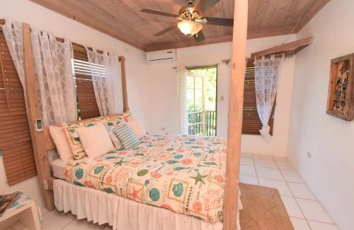 Dunmore Town Cabin | The Sugar Apple Lodging