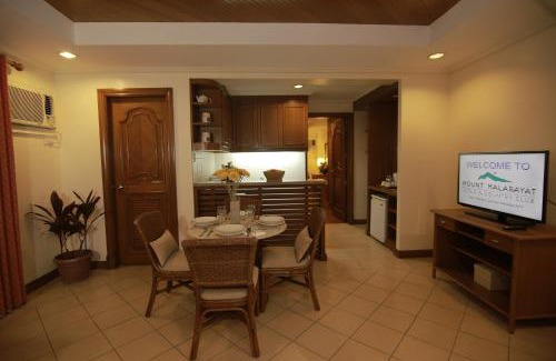 Lipa Resort | The Suites At Mount Malarayat
