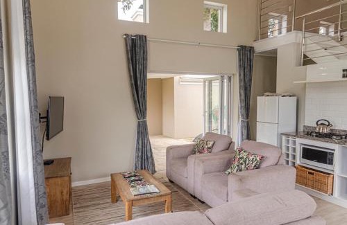 Still Bay House | The Suites at Waterryk Eco Guest Farm