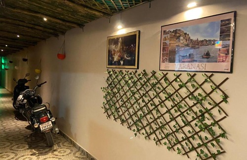 Varanasi House | The Sunaina