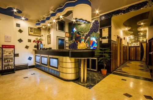 Karol Bagh Hotel | The Suncourt Hotel Yatri