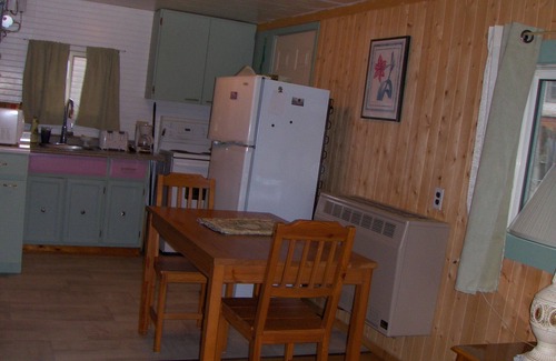 Port Elgin House | The Sunset Cottage Park Port Elgin - Cottage #1 - Mill Road Corner