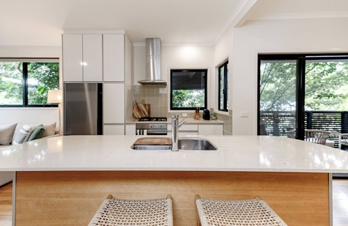 Sunrise Beach Apartment | The Sunshine Beach Luxe Coastal Retreat