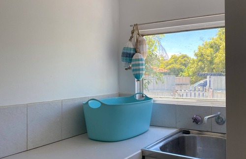 Falcon House | The Sunshine Shack - enjoy the beach and relax in our sunny holiday heaven