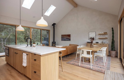 Arch Cape House | The Surf Haus - Arch Cape - Sauna, Hot Tub, Outdoor Shower