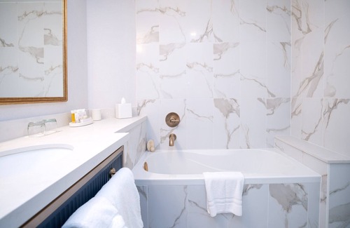 Downtown Vancouver Hotel | The Sutton Place Hotel Vancouver