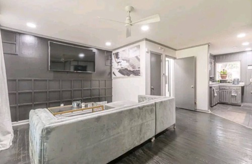 East Point Villa | The Sweet Creek Luxurious Villas