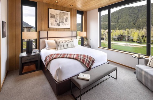 Hoback Junction Cabin | The Sylvan Lodge at Snake River Sporting Club