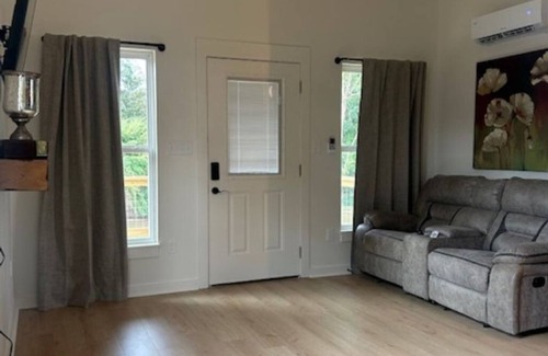 Tangipahoa Parish Cottage | The Tangi - Charming 2-bedroom riverfront cottage on the Tangipahoa River