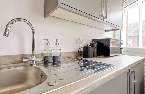 Leicester City Centre Apartment | The Tate at Signature Suites