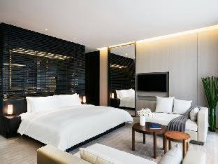 Jinjiang Hotel | The Temple House