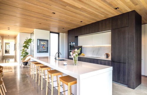 Ostend House | THE TERRACE : Coast & Country