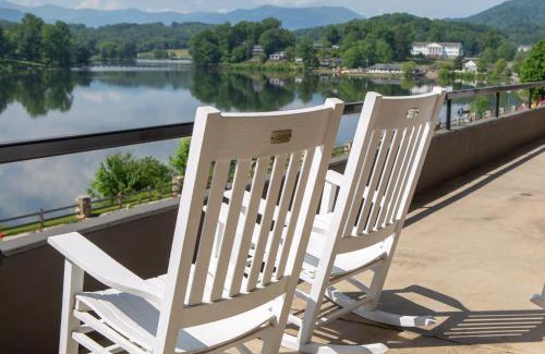 Lake Junaluska Hotel | The Terrace Hotel at Lake Junaluska