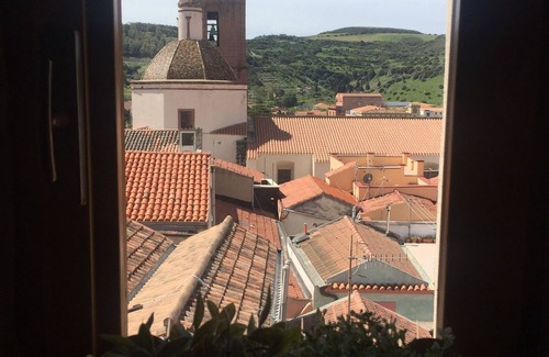 Bosa Historic Centre House | The Terraces House-Tower