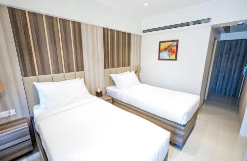 Thane West Hotel | The Thane Club
