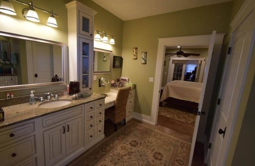 Lexington House | The Thoroughbred Estate