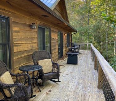 Gnaw Bone Hotel | The Timber Nook at the Rustic Retreat