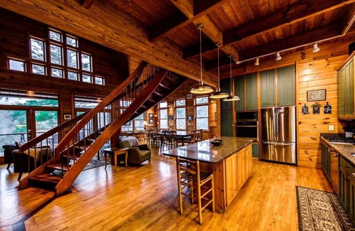Blue Ridge Cabin | The Toccoa House.