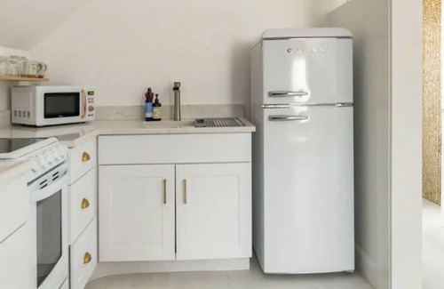 Petaluma Apartment | The Tower and Loft on 7th Street