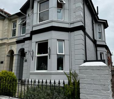 Sandown Bed & Breakfast | The Townhouse 101