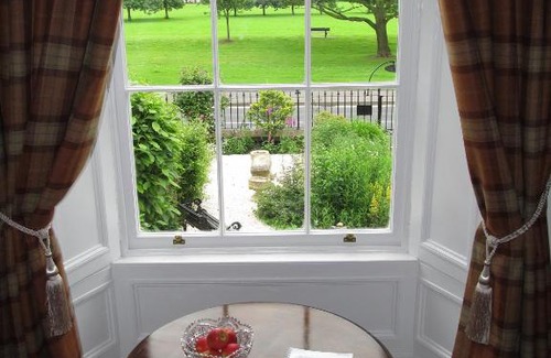 Perth House | The Townhouse
