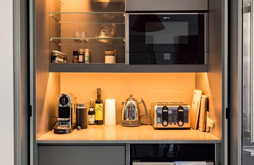 Bayswater Apartment | The Tree House 2 bedroom apartment by Hyde Park