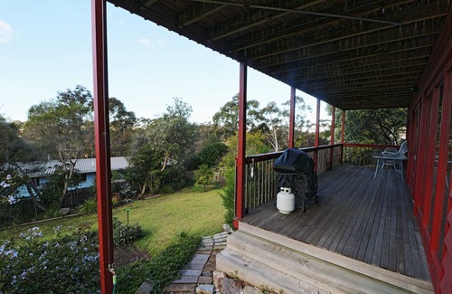 Eden House | The Tree House Eden - 3 Bedroom house with Stunning bushland setting - 5+ nights