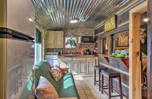 Summerville Cabin | 'The Treehouse Cabin' Creekside Home w/ Hot Tub!