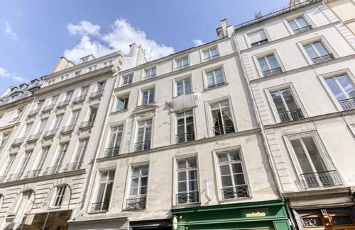 Vivienne Apartment | The Typical Parisian Flat - Louvre Royal - Paris 1