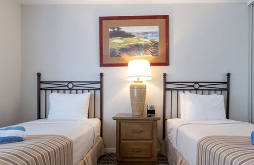 Baristo House | The Ultimate Palm Springs Experience! Full Kitchen, Outdoor Pool, Free Parking!