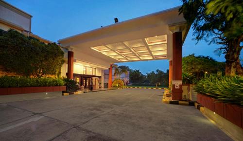 Ahmedabad Hotel | The Ummed Ahmedabad Airport