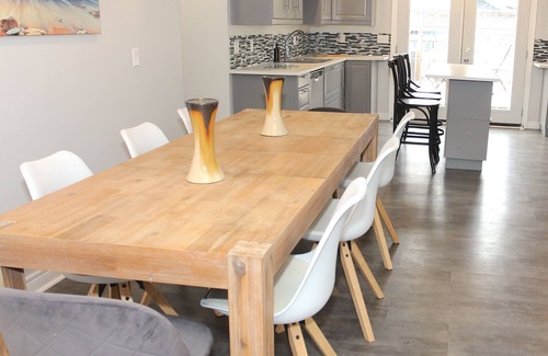 Crystal Beach Condo | The Upper Deck Retreat- Holiday Cozy in Crystal Beach!
