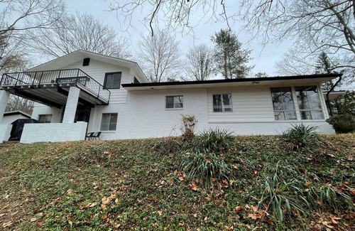 Occoquan House | The McKenzie Estate - Old Town Occoquan