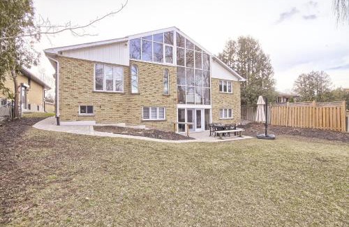 Victoria Village House | The Vacation Luxury Unpack, Relax, Enjoy