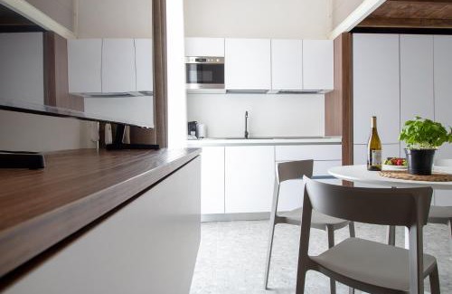 Montalbino Apartment | The vertical house - Elegant refuge on two floors