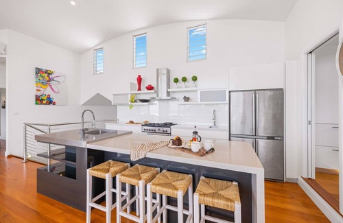 Lake Cathie House | The Vibe Beach House - direct beach access, views, spa, pizza