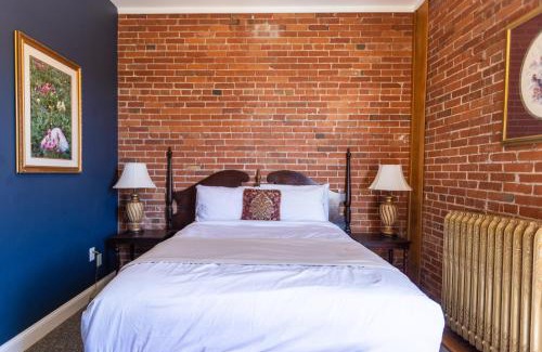 Victor Hotel | The Victor Hotel