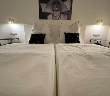 Ensch Apartment | The View