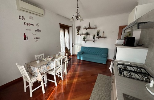Prenestino-Labicano Apartment | The View House