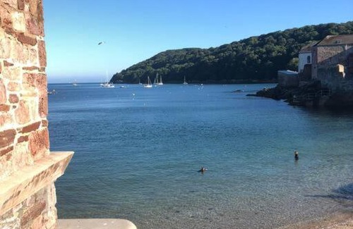 Kingsand Apartment | The View, Kingsand, luxurious seafront penthouse apartment with sun trap balcony and incredible sea views