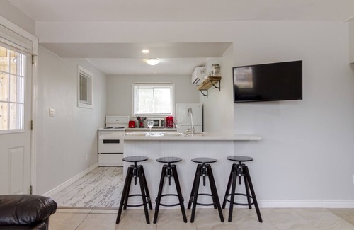 Bloomfield House | The Viewpoint Cottage