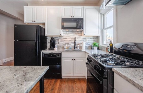 Covington Apartment | The Villa 1B Downtown Covington & by St. Elizabeth