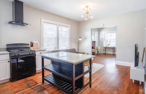 Covington Apartment | The Villa 1B Downtown Covington & by St. Elizabeth