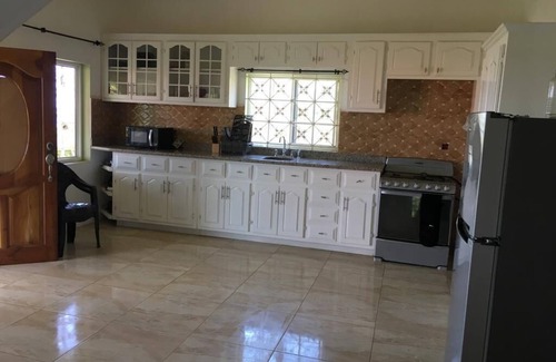 Moore Town Apartment | The villa with ocean view