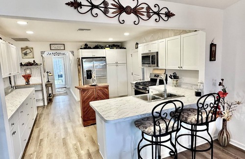 Sumter County House | The Villages 2/2 + Workout Room and Golf Cart in The Village of Moultrie Creek