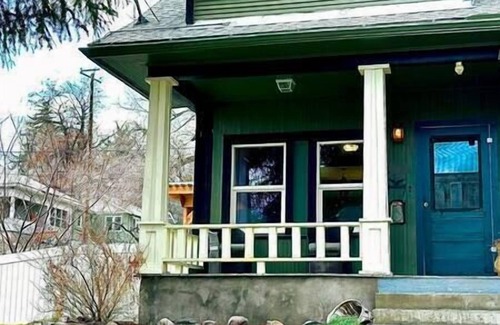 Pocatello Apartment | The Vintage Daisy in Historic Pocatello