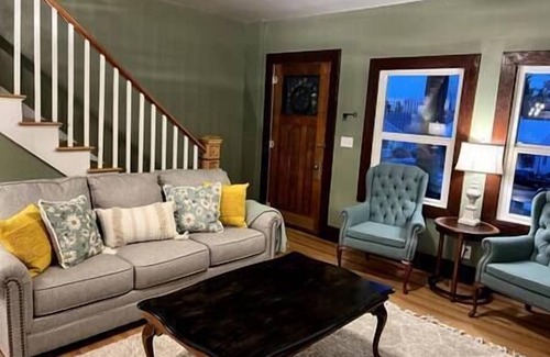 Pocatello Apartment | The Vintage Daisy in Historic Pocatello