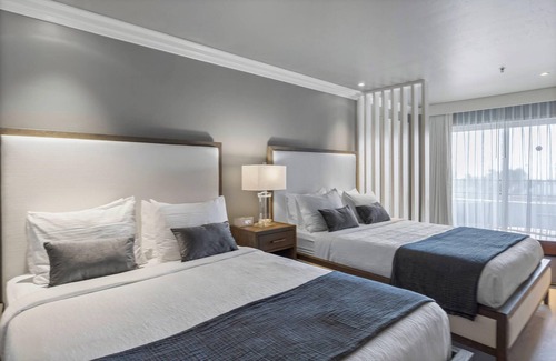 San Clemente Hotel | The Volare, an Ascend Collection Hotel