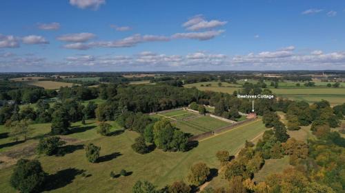 Hertford House | The Walled Garden at Woodhall Estate